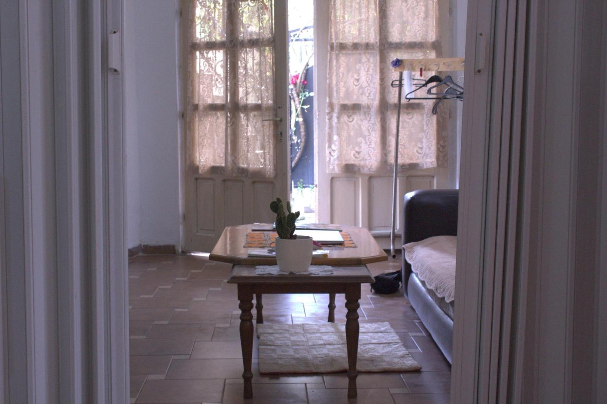 Adem'S Cozy Terrace Retreat Bed & Breakfast Скопие Екстериор снимка