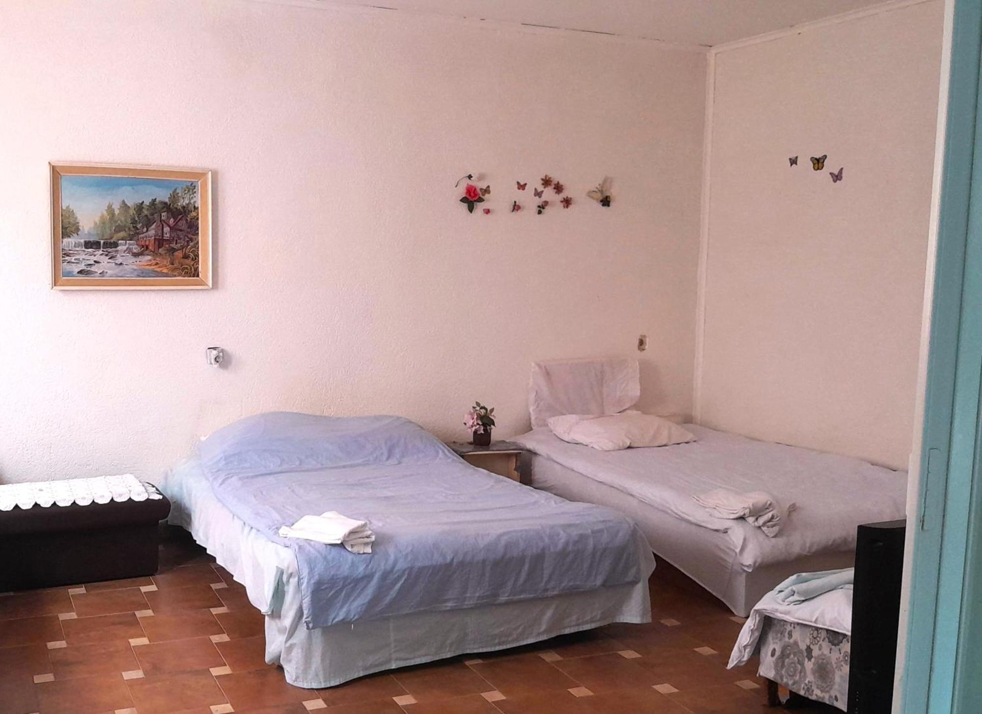 Adem'S Cozy Terrace Retreat Bed & Breakfast Скопие Екстериор снимка